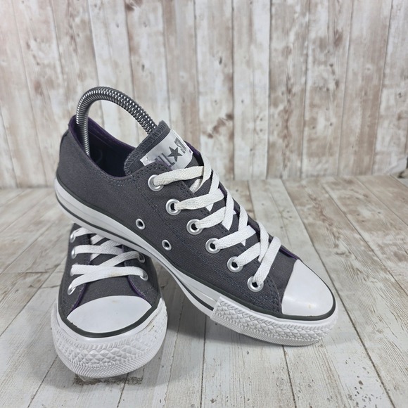 Converse Chuck Taylor All Star Low Top Grey Purple Womens 7 Sneakers 525960F - Picture 6 of 8